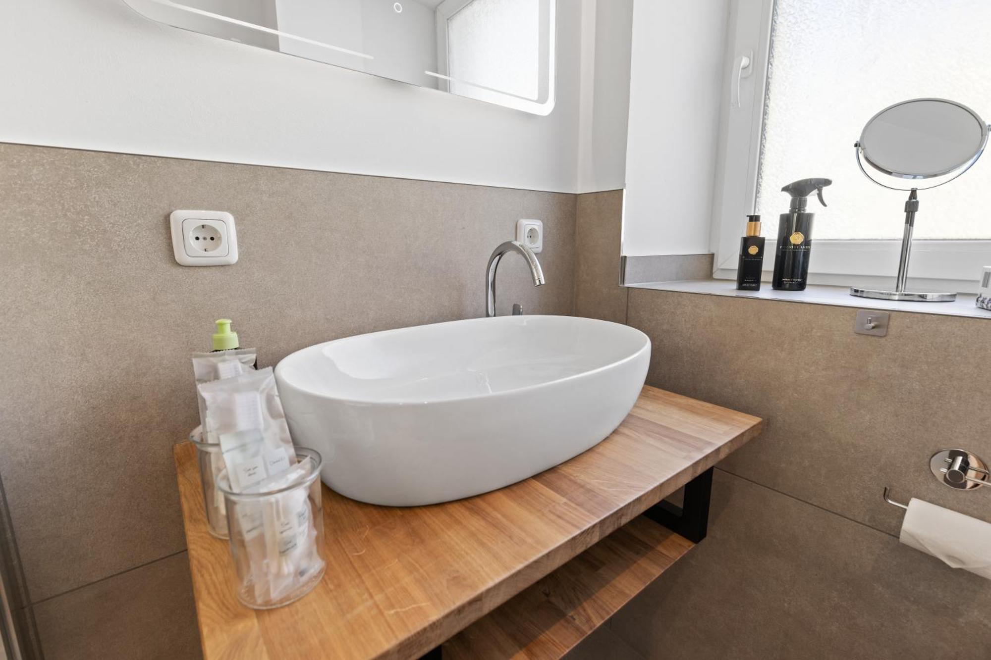 Ma Suite - High-Quality New Apartment Аугсбург Екстериор снимка
